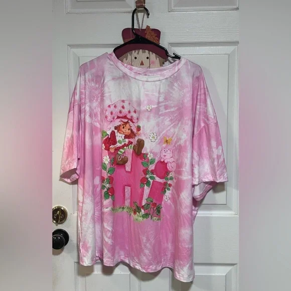 Strawberry Shortcake Pink shirt - Picture 1 of 3